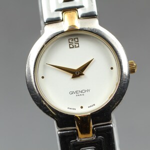 GIVENCHY（腕時計）のフリマアイテム一覧 ESH100 GIVENCHY ジバンシー 
