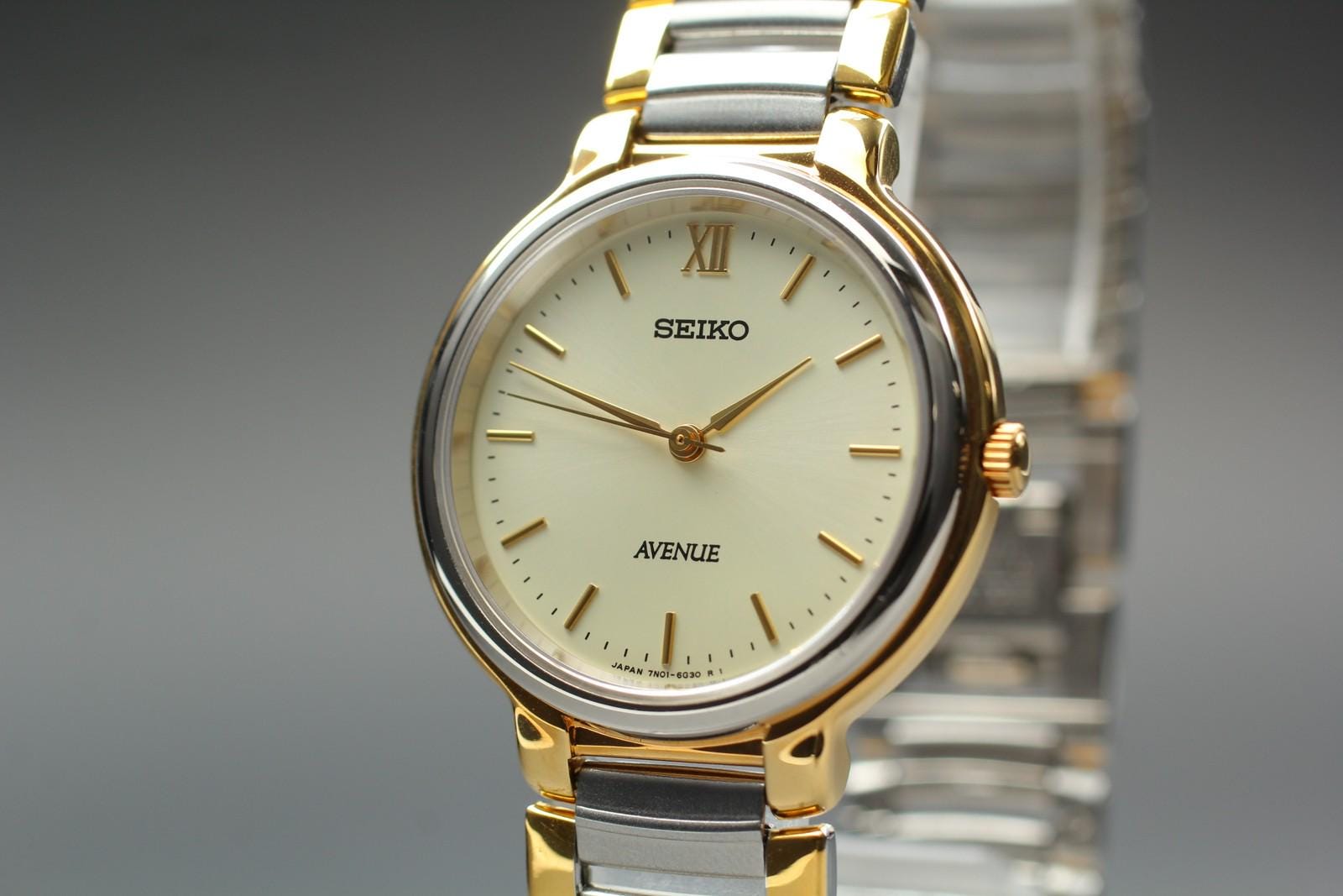 SEIKO AVENUE クロノグラフ デイト シルバー メンズ腕時計 1195 
