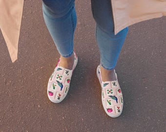 Women’s pink mahjong slip-on canvas shoes