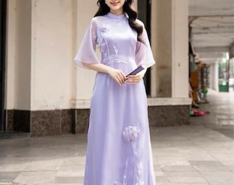 Modern Vietnamese Ao Dai Purple Silk Dress 4 Panel Loose Fit Half Sleeve Floral Detail Elegant Tet Wedding Outfit