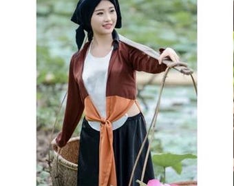 Vietnamese Traditional Áo Tứ Thân Set – Includes Yếm, Skirt, Four-Panel Dress & Mỏ Quạ Headscarf