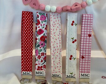 Llavero de tela floral / Llavero hecho a mano