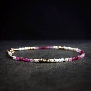 14 kt massief goud: robijnkralenarmband | Ombre robijn | 2-2,3 mm| Geboortesteen juli| Fijne sieraden