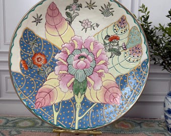 Andrea by Sadek Tobacco Leaf Plate, Hand Painted Porcelain Decorative Plate, Chinese Export Style Famille Rose Floral