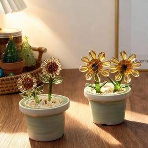 Lampwork Glass Sunflower in Ceramic Pot – Everlasting Floral Decor