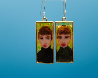 Elegant Audrey Hepburn Inspired Hand-Painted Resin Earrings - Vintage Hollywood Glamour Jewelry