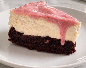 Receta fácil de tarta híbrida de queso con crema batida de fresa (PDF digital, imprimible)