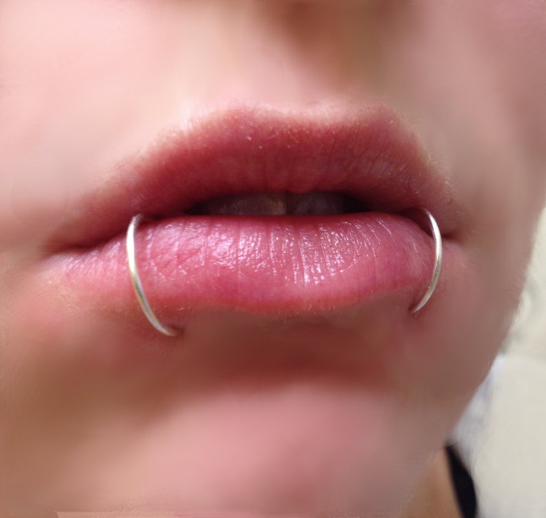 Snake Bite Piercing Lips