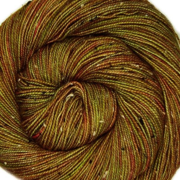 sw bfl donegal yarn CACTUS hand dyed fingering weight 3.5oz 435 yards