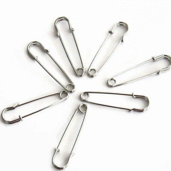kilt pins