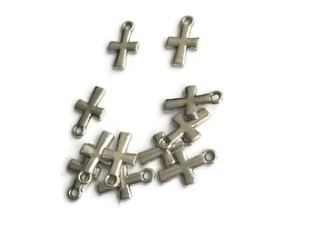 100 Cross Charms, Silver Plated Cross, Cross Pendant, Small Metal Cross 8x14mm P 30 080