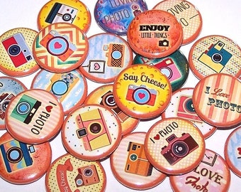 Diga queso cámara foto amor partido favores conjunto de 10 botones 1" o 1.5 " Pin Back Botones o Magnets Photographer Botones