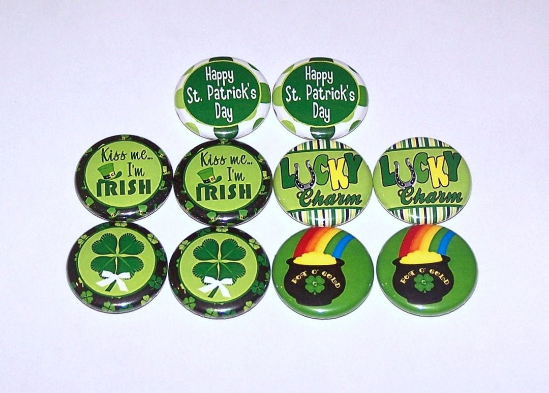 St Patrick's Day (10 Pack) Pin Back Buttons, Shamrock Pins, 1