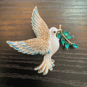 Dove Brooch - Etsy