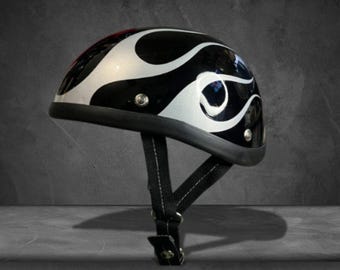 Retro Chopperhjälm Svart med Djärv Vit Flammdesign Vintage Öppen Hjälm