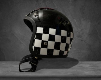Klassischer Schachbrett Motiv Motorradhelm Retro Style mit minimalistischem Design