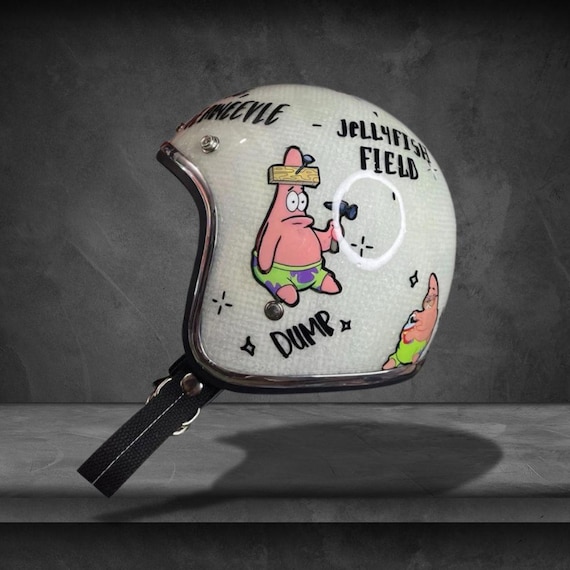cool helmets for motorcycle quinn's FRANKIE-HARLEY QUINN – EDGE® USB charging travel bag Color:473 Royal/White Schwinn Men's Comfort Bicycles