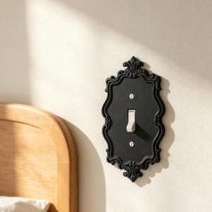 Retro Frame Style Embossed Floral Toggle Switch Cover, Gothic Matte Black Light Switch Wall Plate, Dark Home Decor Single Light Switch Cover