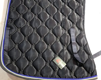 Luxury Quilted Horse Saddle Pad | Custom Equestrian Good with Soft Lining & Elegant Trim