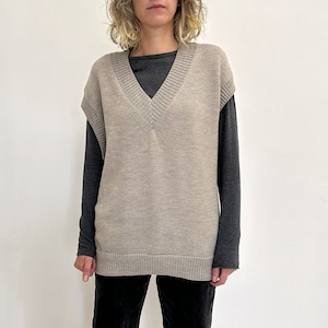 Wool sweater vest, Knitted wool vest, Oversized vest, Women&#39;s woolen pullover vest top, Sleeveless wool knit vest, Soft  V neck Vest