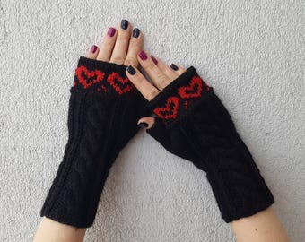 Knitted Fingerless Gloves, Black, Gloves & Mittens, Heart, Fingerless glove mittens Hand-knitted Cabled / Wrist Warmers Mittens