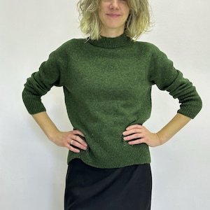 WOOL SWEATER Hand-Knitted Lambswool Sweater for Women, Winter sweater, Knitted sweatshirt, Basic wool pullover, Women knitwear