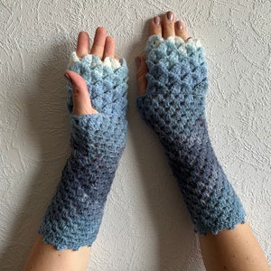 Dragon gloves Dragon scale gloves fingerless mittens white blue cute arm warmers Dragons gloves Mermaid gloves Mareshop image 3