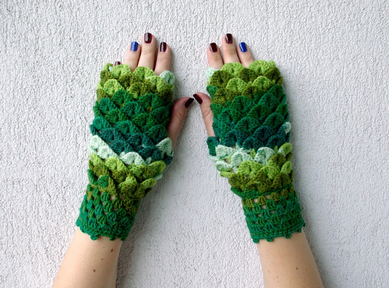 Fingerless Gloves Womens gloves Arm warners Mittens in Emerald Lime Green Wrist Warmers Knit fingerless Winter gloves image 1