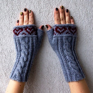 Knitted Fingerless Gloves/ Grey/ Gloves & Mittens/ Fingerless gloves mittens / Hand-knitted Cabled / Wrist Warmers Mittens