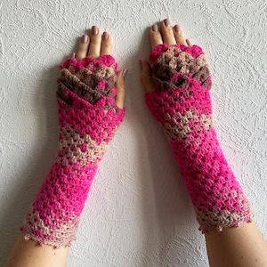 Mitaines - rouge rubis rose brun taupe jolies manchettes Gants dragons Gants sirène Mitaines Mareshop