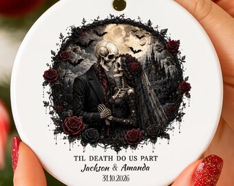 Personalized Halloween Wedding Couple Spooky Ornament Gift: Halloween Wedding Party Favor Ornament Gift