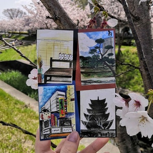 Una vívida colección de escenas tradicionales y modernas pintadas de Kioto y Osaka en una tarjeta de arte impresa