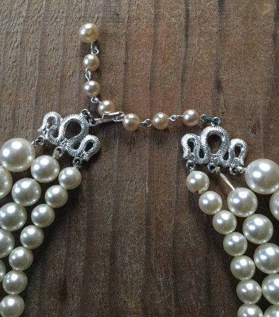 Mid Century Multi Strand Faux Pearl Necklace - image 3