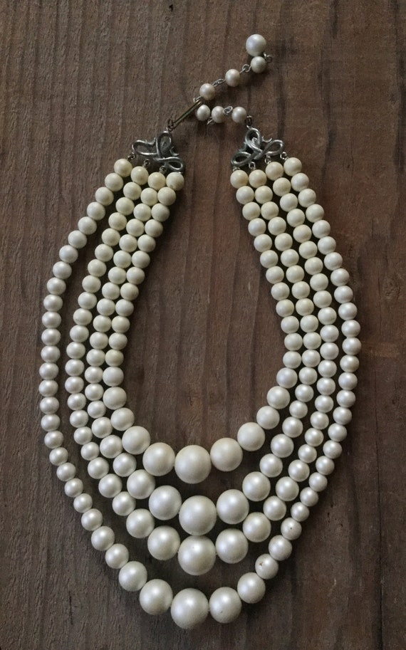 Midcentury Quad Strand Pearlescent Necklace