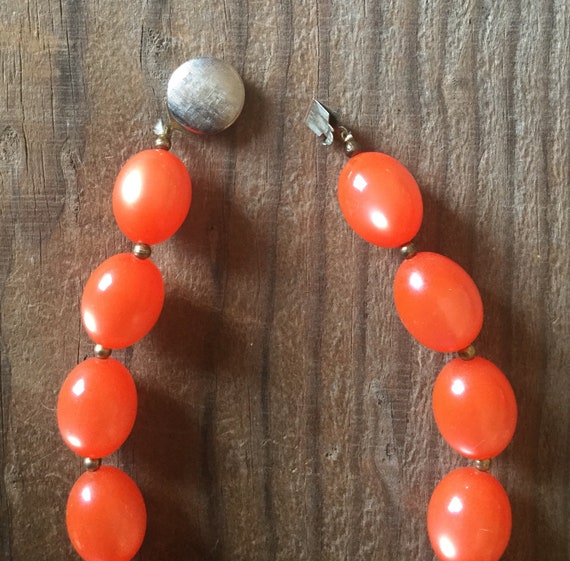 1960s Orange Bubble Necklace - image 6
