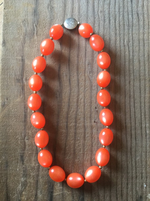 1960s Orange Bubble Necklace - image 3