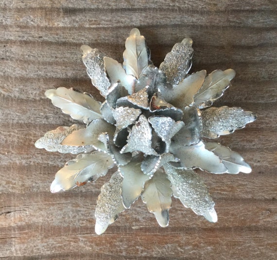 1950s Coro Silver Flower Brooch - image 1