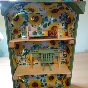 Sunflower Dollhouse
