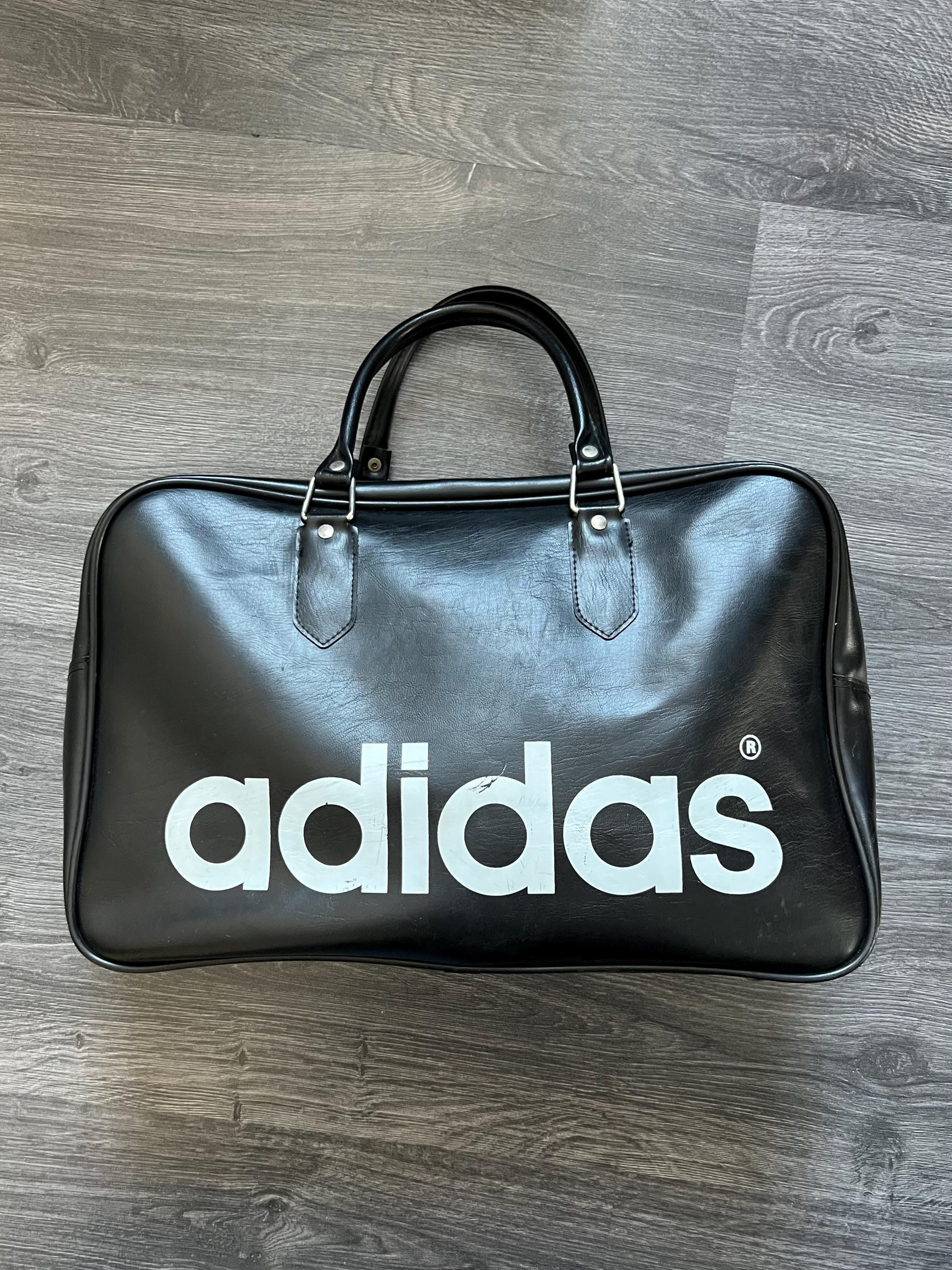 Vintage adidas bag - Etsy 日本