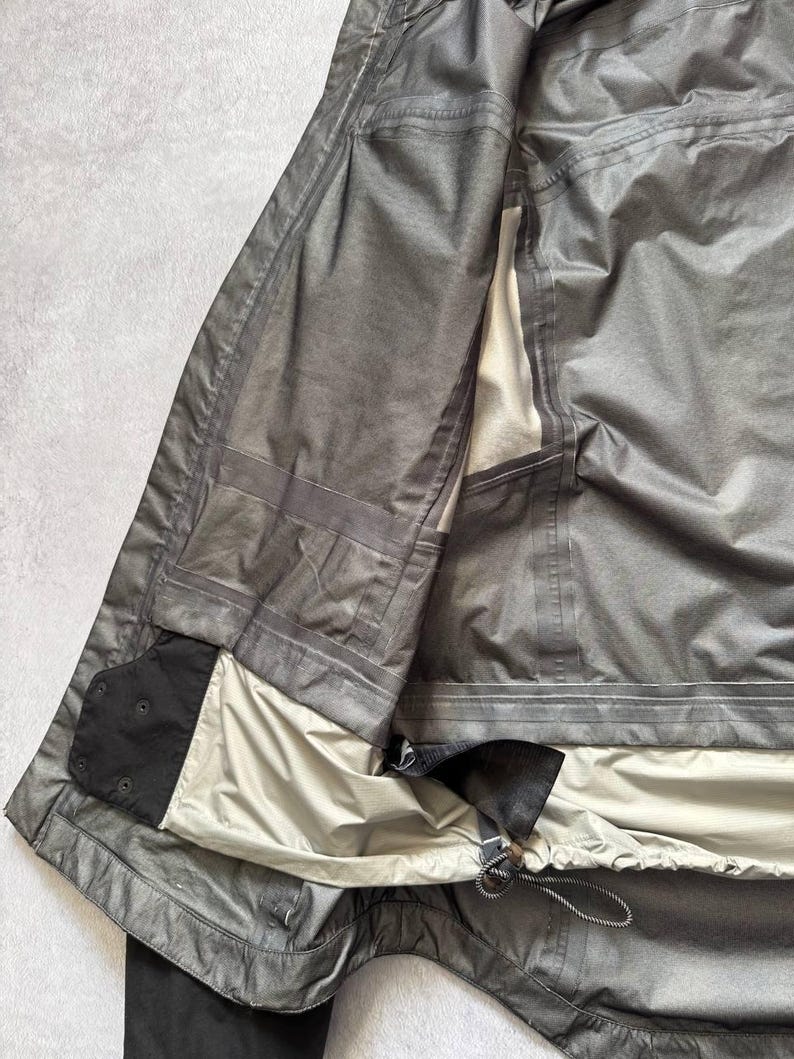 Dainese Gore-Tex XCR Hooded Jacket Men's – Waterproof Motorcycle Jacket Size L image 13