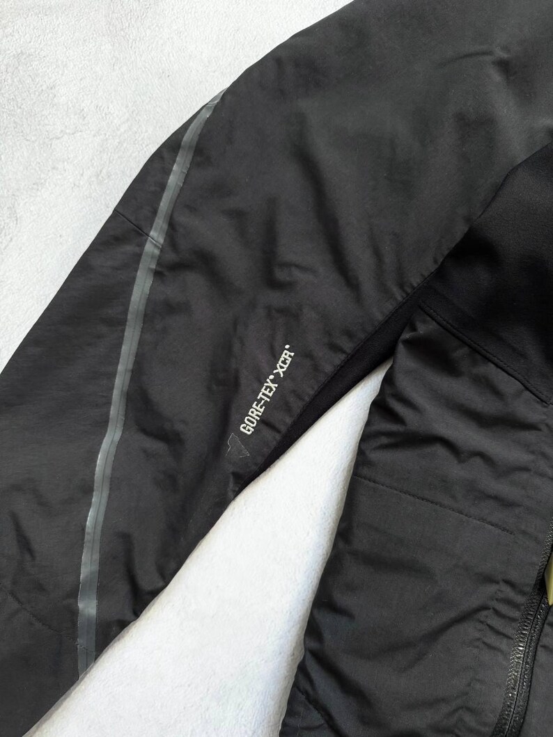 Dainese Gore-Tex XCR Hooded Jacket Men's – Waterproof Motorcycle Jacket Size L image 6