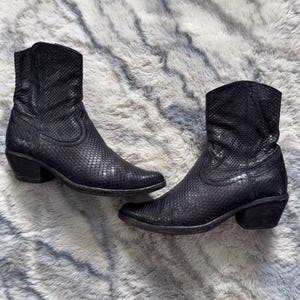 vintage Fauzian Jeunesse, Italie des années 2000, bottines de cow-girl occidentales en cuir de python