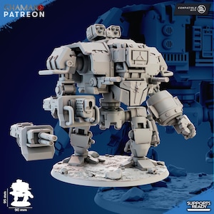 Può includere: Modello in miniatura grigio e dettagliato di una macchina da guerra, alto circa 9,5 cm e largo 9 cm. Il modello presenta molteplici sistemi d'arma e intricati dettagli meccanici, con il testo "CHAMAKO PATREON" visibile in alto a sinistra.