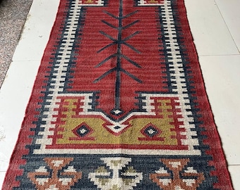 Kilim Rug, Handwoven, Wool and Jute Rug Handmade, Vintage Dhurrie Rug, Traditional Indian Jute Area rug, Flatweave Runner Jute mat