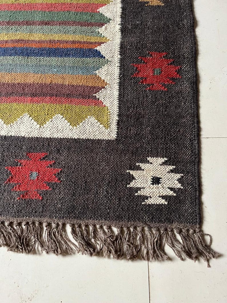 Turkish Kilim Rug
Vintage Rug
Wool Rug
Jute Rug
Kilim Rug
Handmade Indian Rug
Kilim Dhurrie Rug
Navajo Rug
Moroccan Rug
Tribal Rug
Tapis Rug
Bohemian Rug
Boho Rug