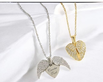 Collana personalizzata con ali d'angelo a forma di cuore - Ciondolo commemorativo inciso