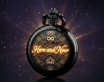 Reloj de bolsillo Aquí y Ahora / Reloj de atención plena / Regalo grabado personalizado / Diseño inspirado en el zen