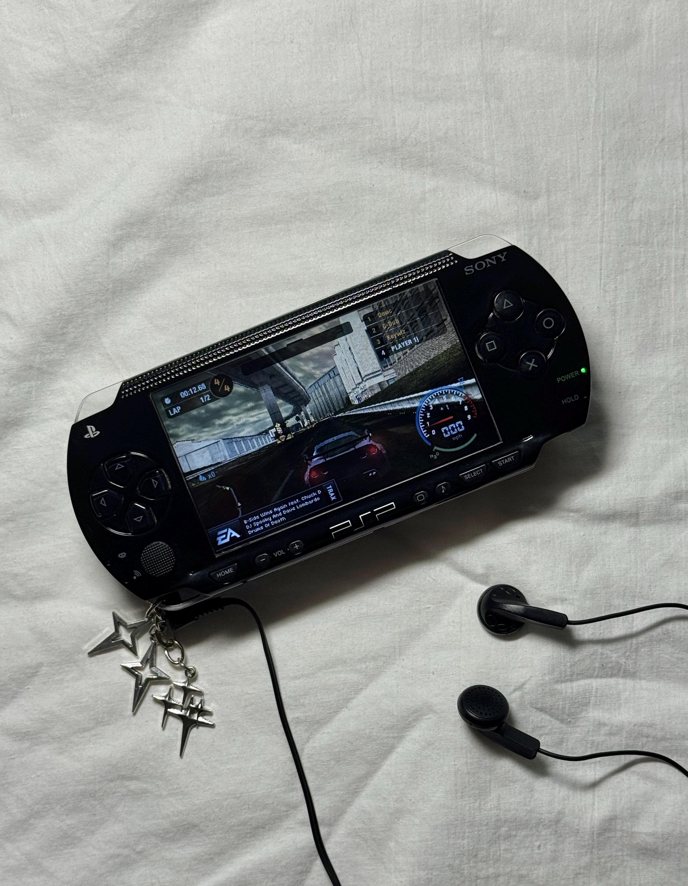 Étui De Protection Pour 3 Cartouches PS Vita – En Acrylique Transparent – Neuf