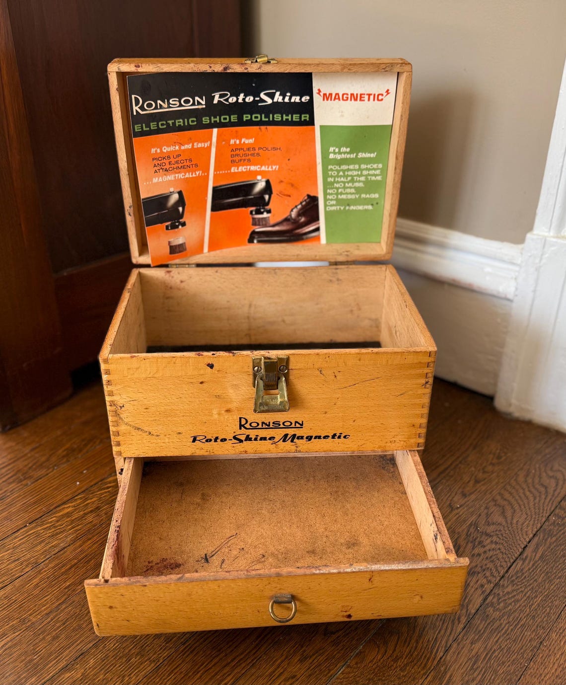 Vintage Ronson Roto-shine Magnetic Shoe Shine Box – Mid Century Wooden ...