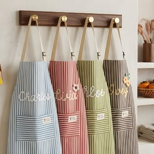 Custom Embroidered Apron | Personalized Baking Kitchen Wear with Pockets